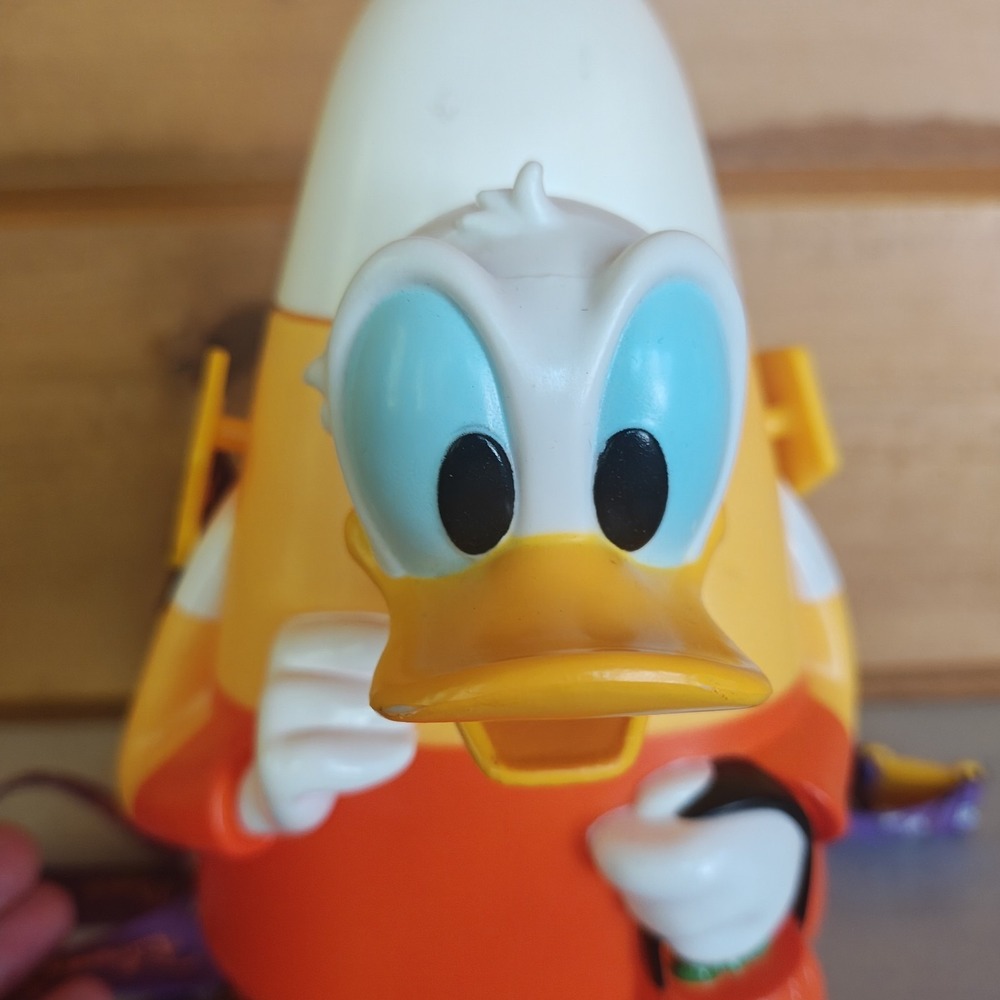Disney Parks Donald Duck Candy‎ Corn Sipper Cup Halloween 2023 C1 - Picture 3 of 8